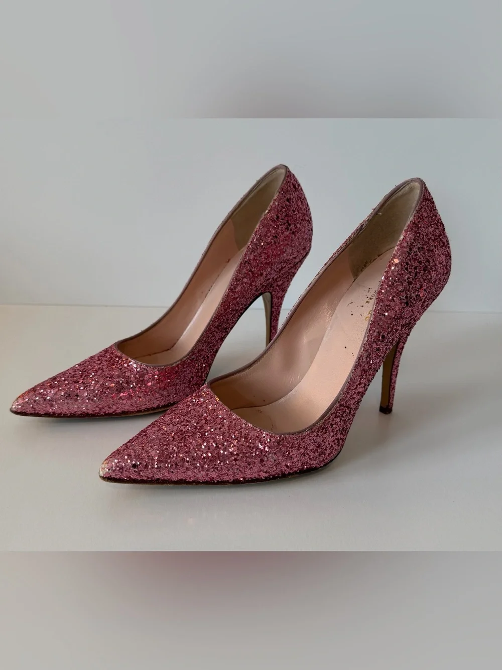 Kate Spade New York Glitter Pointed-Toe Pumps in Pink, Size 8
